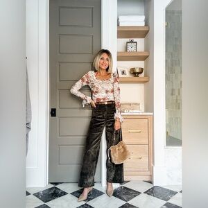 Anthropologie Floral Long Sleeve Top - Cream and Brown